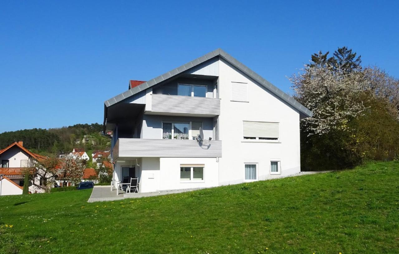 Ferienwohnung Happynes Бад-Нойштадт-ан-дер-Зале Екстер'єр фото