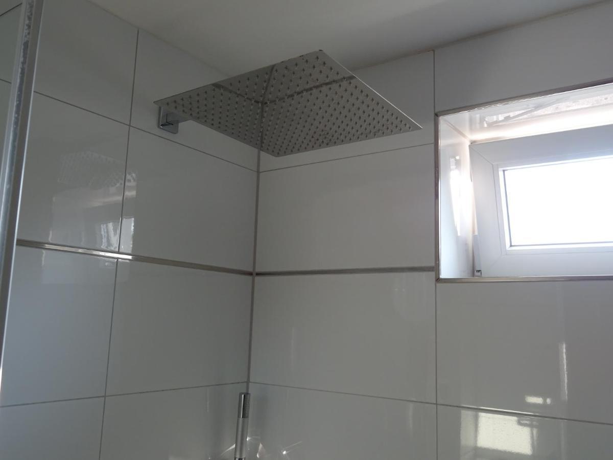 Ferienwohnung Happynes Бад-Нойштадт-ан-дер-Зале Екстер'єр фото